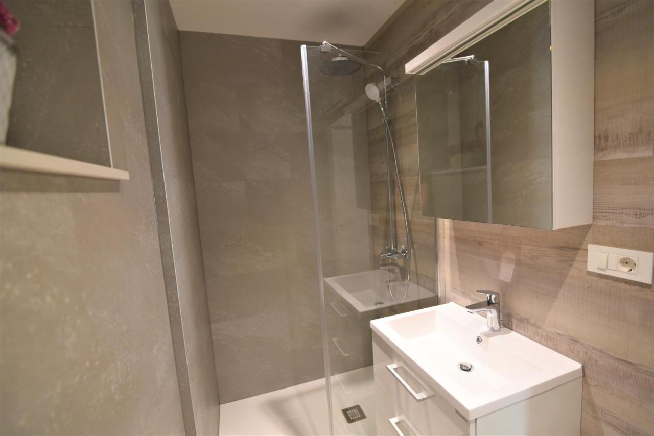 Letorina Rooms And Apartments With Pool Matulji Exterior foto