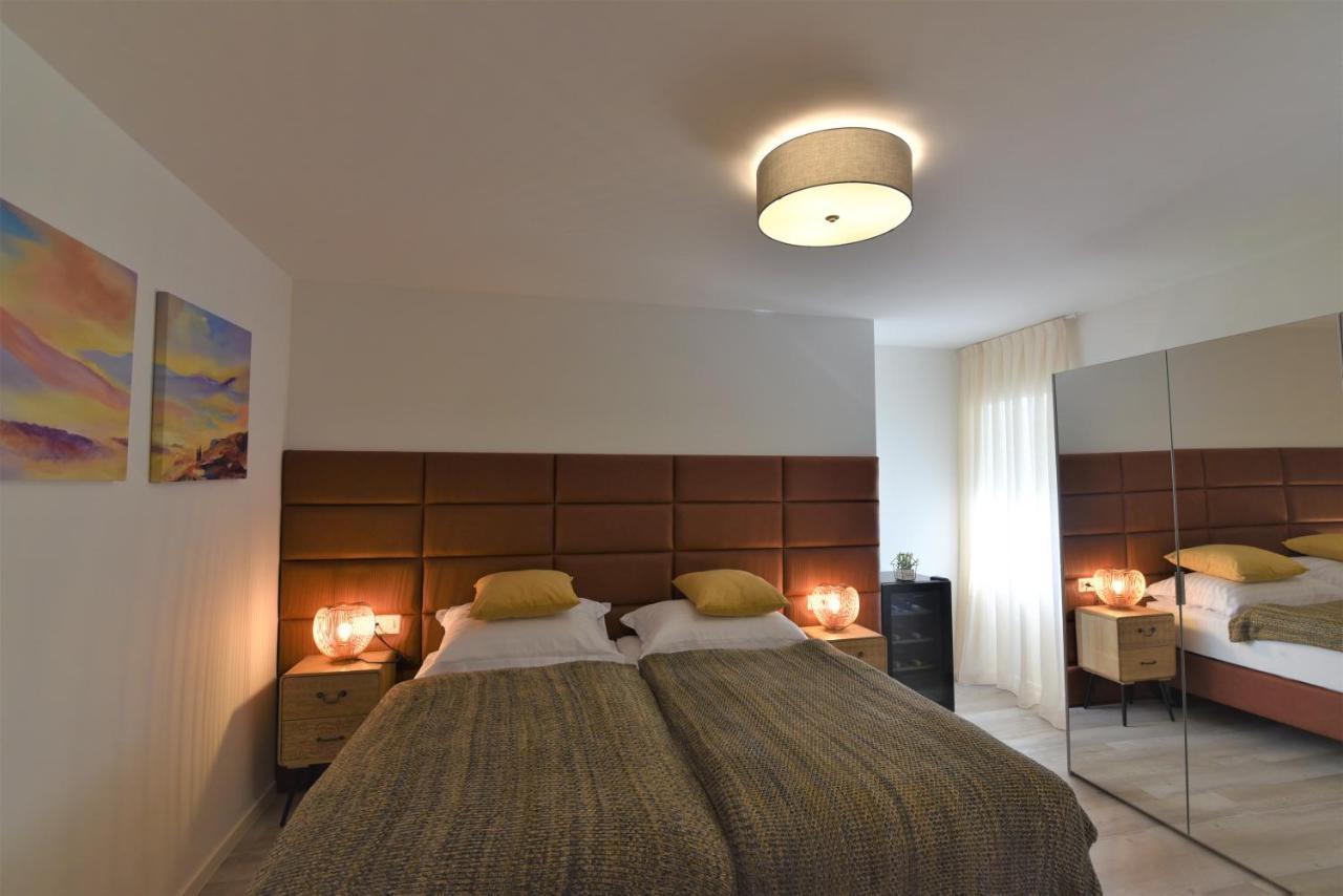 Letorina Rooms And Apartments With Pool Matulji Exterior foto